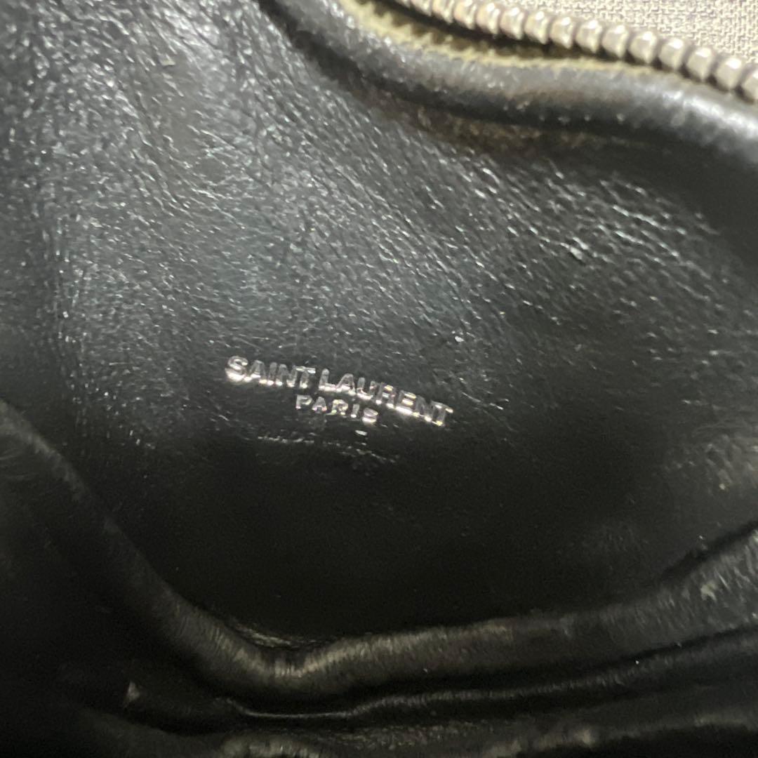 サンローラン ハートモチーフ ケース