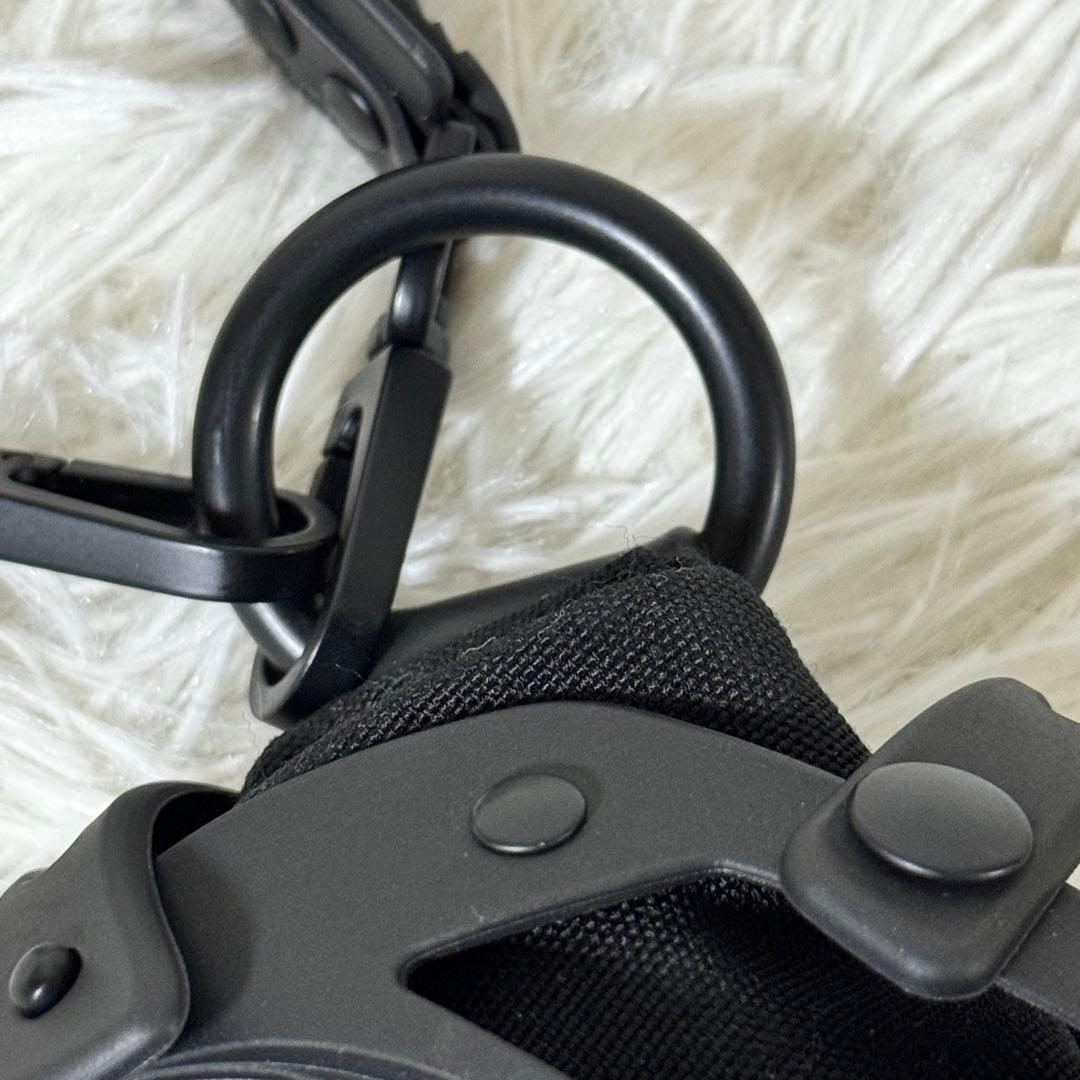 新品未使用✨INNERRAUM panelled phone pouch 完売品