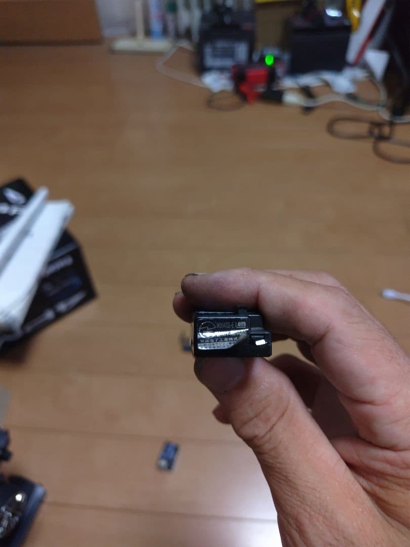 Futaba 4PM ラジコン送信機 受信機3台 (リフェ付き)