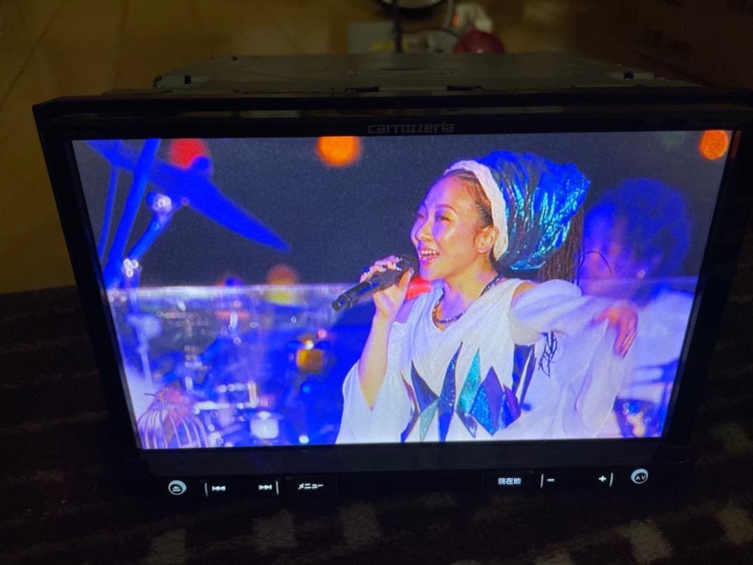 カロッツェリア8インチ楽ナビ RL900 2025年最新地図 新品地デジアンテナ