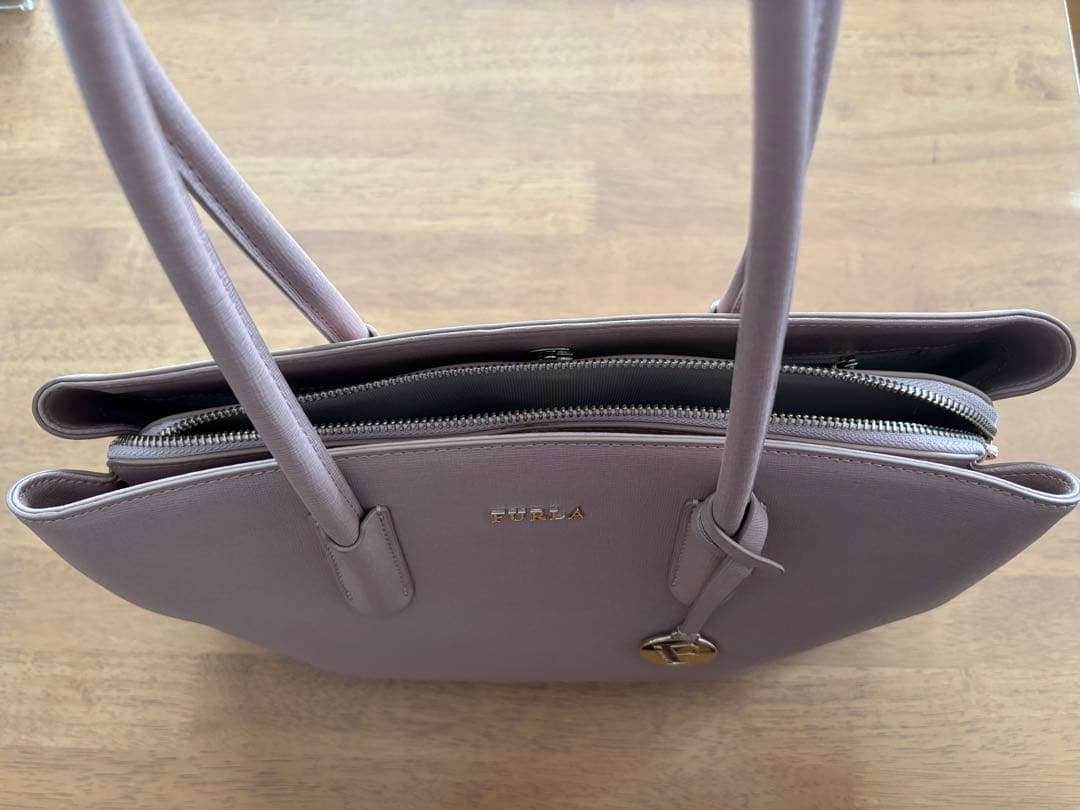 FURLA フルラ TESSA テッサ トートバッグ A4 大容量 通勤
