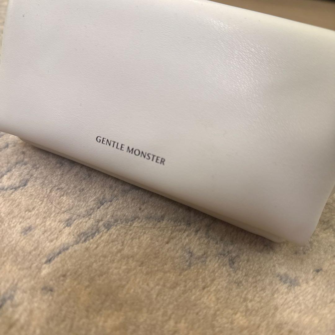 小物 gentlemonster kiko