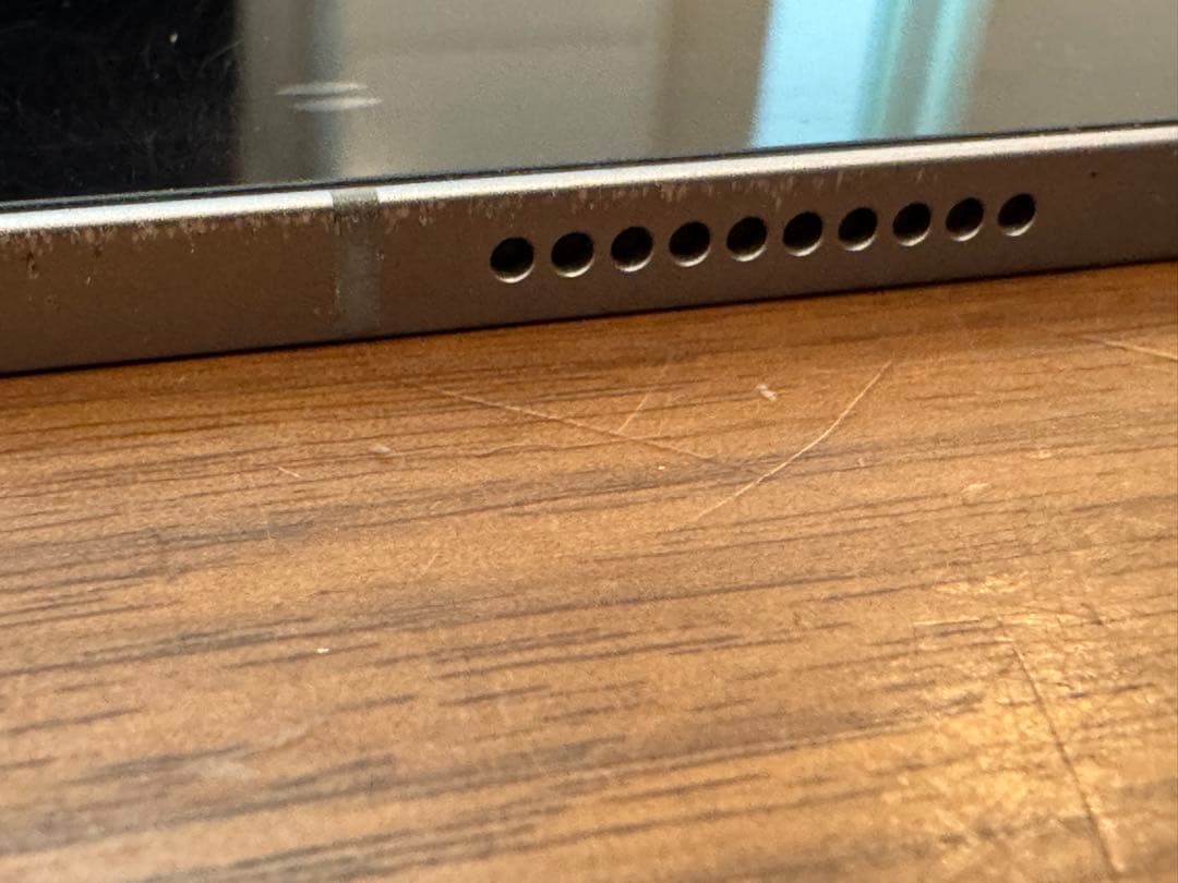 12.9インチiPad Pro 第6世代 Wi-Fi+Cellular 512G