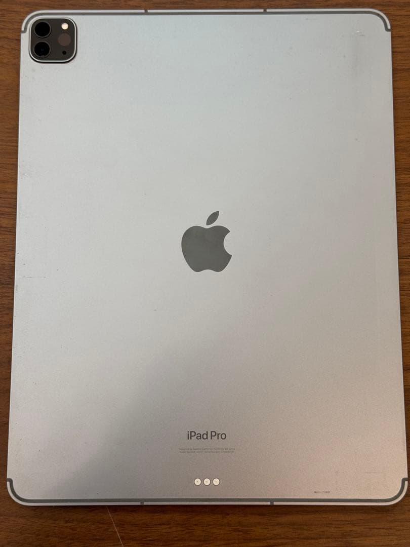 12.9インチiPad Pro 第6世代 Wi-Fi+Cellular 512G