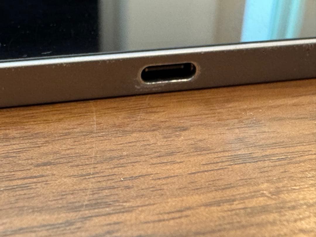 12.9インチiPad Pro 第6世代 Wi-Fi+Cellular 512G