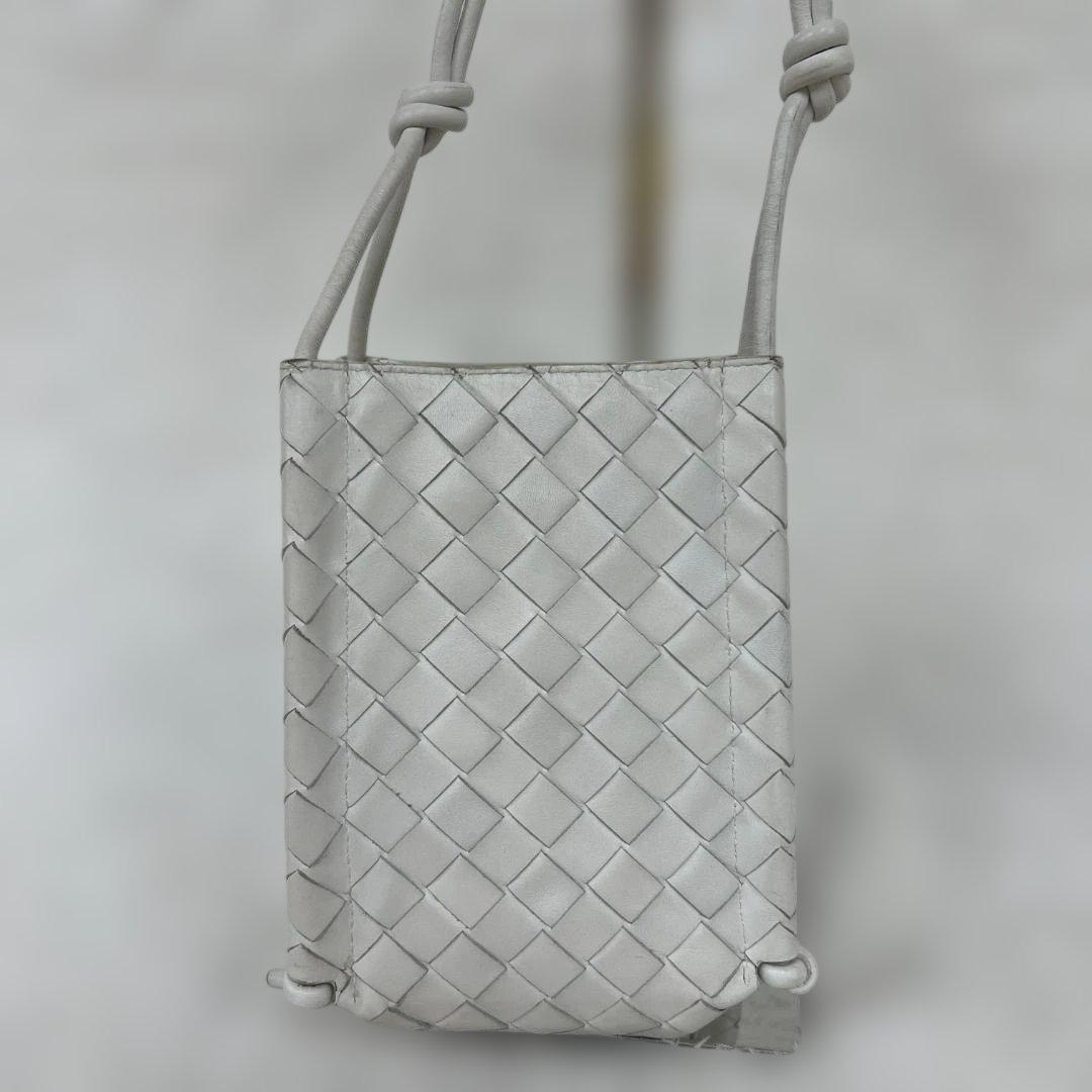 BOTTEGA VENETA ミニザノット ショルダーバッグ　ホワイト