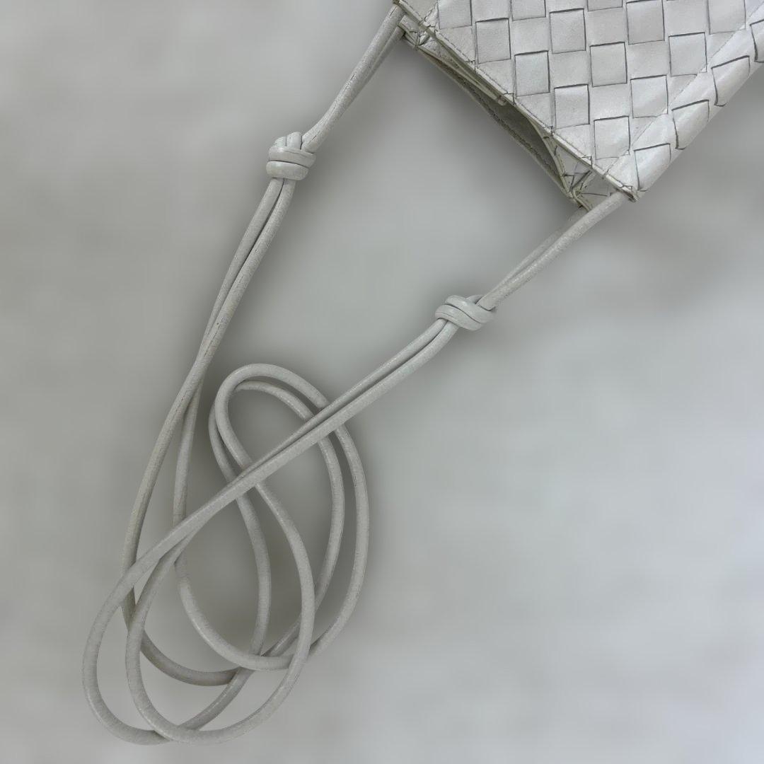 BOTTEGA VENETA ミニザノット ショルダーバッグ　ホワイト