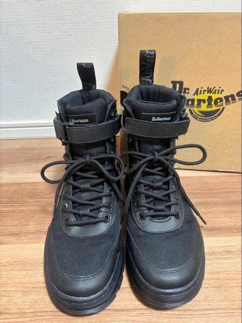 Dr. Martens COMBS TECH ミリタリーブーツ