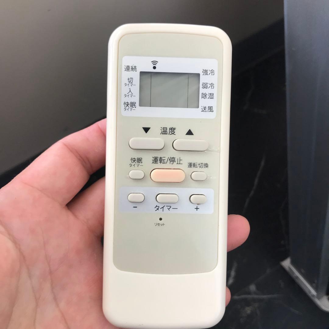 中古窓用エアコン　直接引取大歓迎です埼玉加須市柳生です　取付別料金