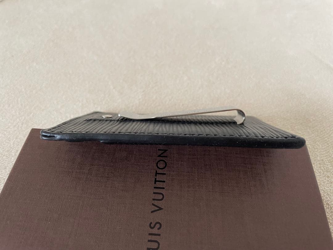 【美品】ルイヴィトン エピ ポルトカルトパンス マネークリップ