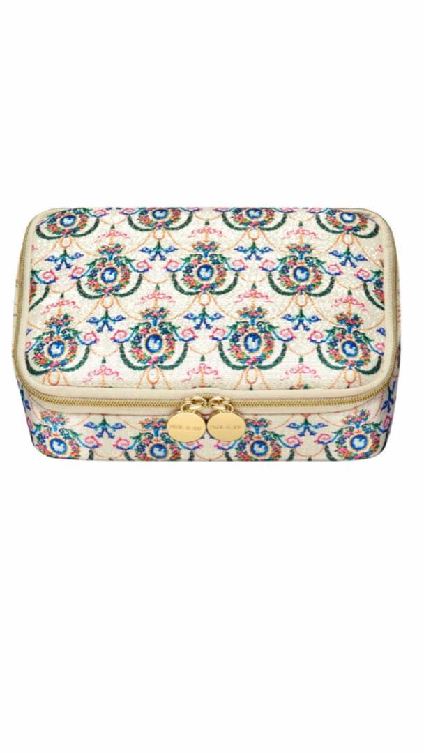 新品未使用！　PAUL&JOE ★2025 クリスマスコフレ 02★