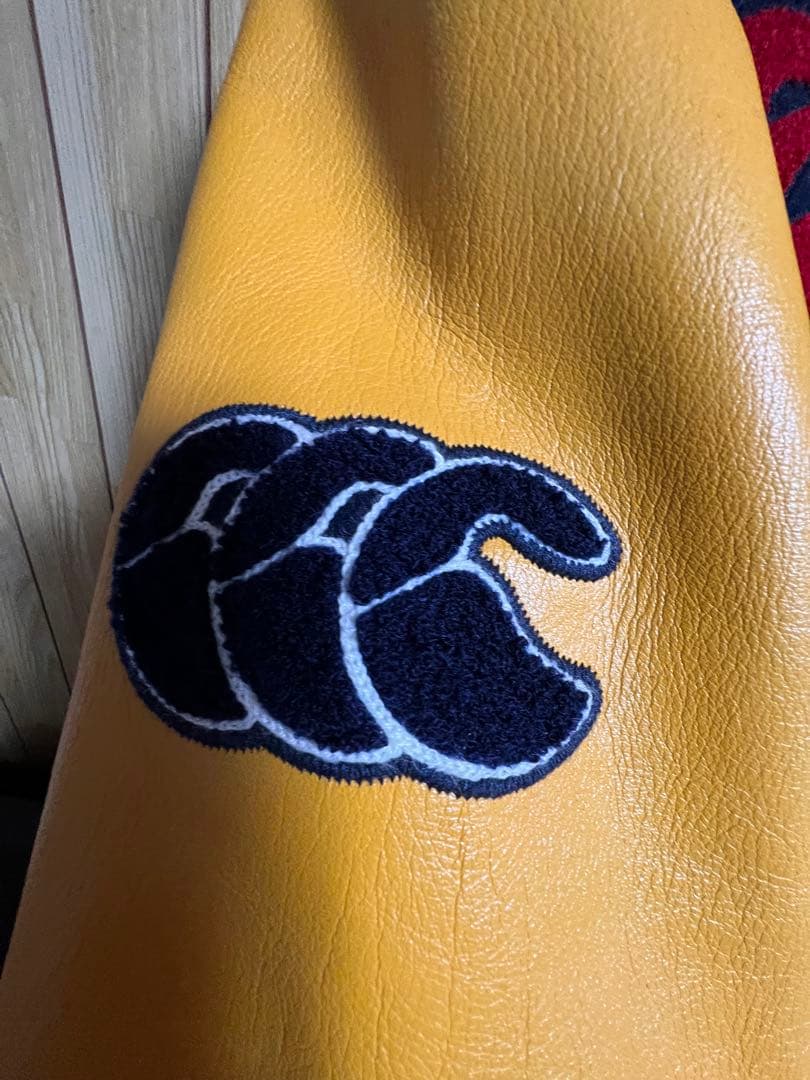 CANTERBURY スタジャン