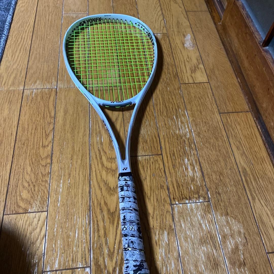 ヨネックス　ナノフォース　レブ8V