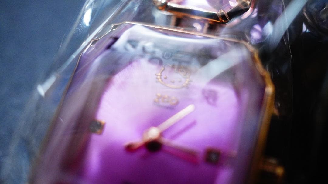 キティちゃん ピンククリスタル 時計 サンリオ 腕時計 限定 海外 コラボ