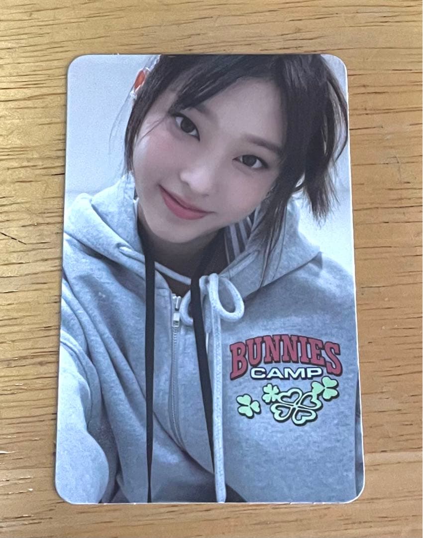 Newjeans ヘリン Bunnies Campトレカ