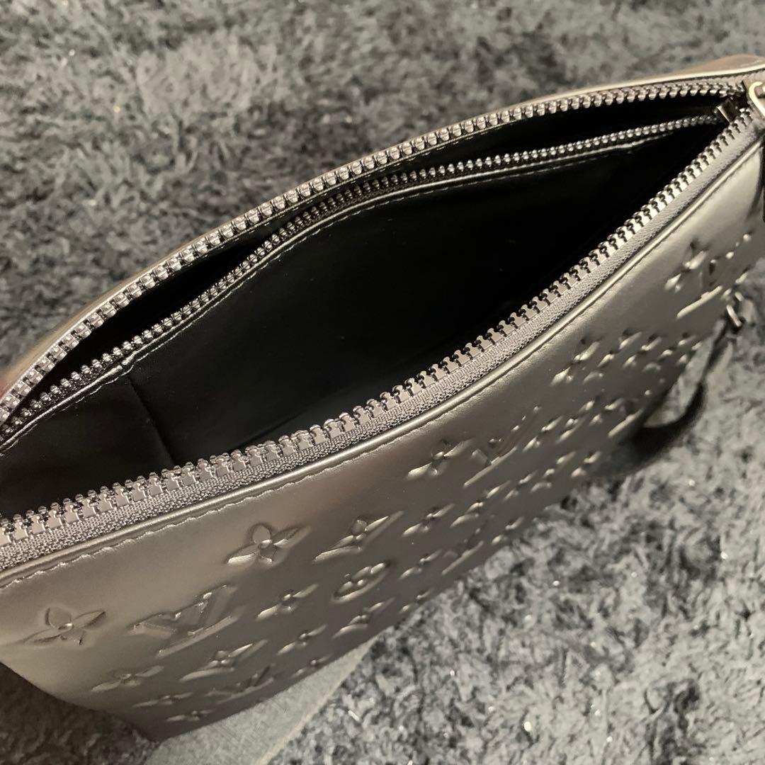 本日限定価格 ノベルティ モノグラム ショルダーバッグ オールブラック