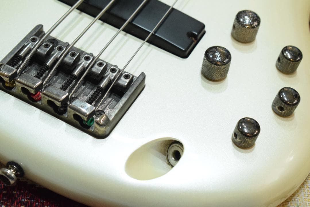 Ibanez SR300 ジャンク　分解発送