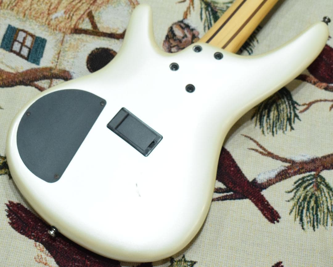 Ibanez SR300 ジャンク　分解発送