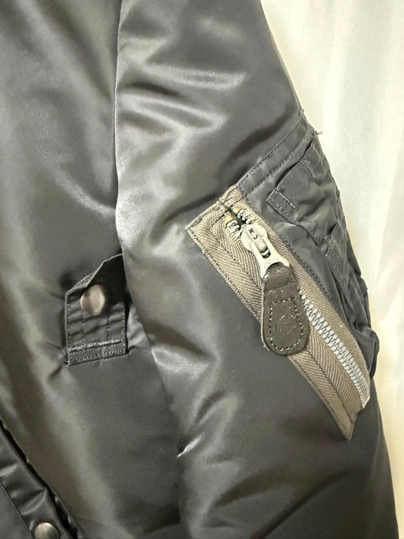 バズリクソンズ　ウィリアムギブソン　ブラックMA-1 ダウンジャケット