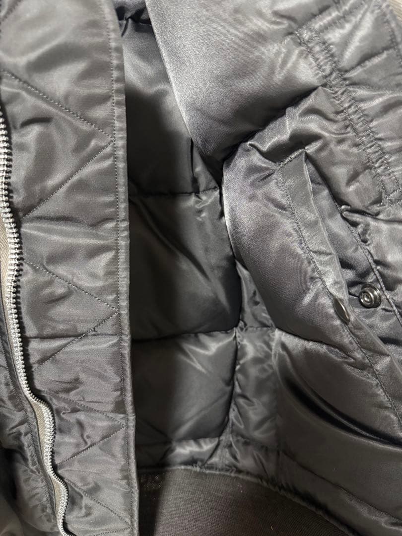 バズリクソンズ　ウィリアムギブソン　ブラックMA-1 ダウンジャケット