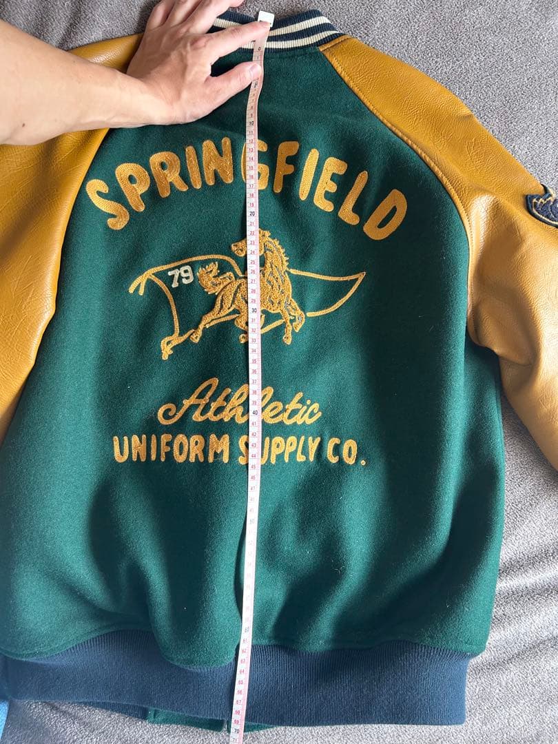 SUPERDRY 極度乾燥　スタジャン