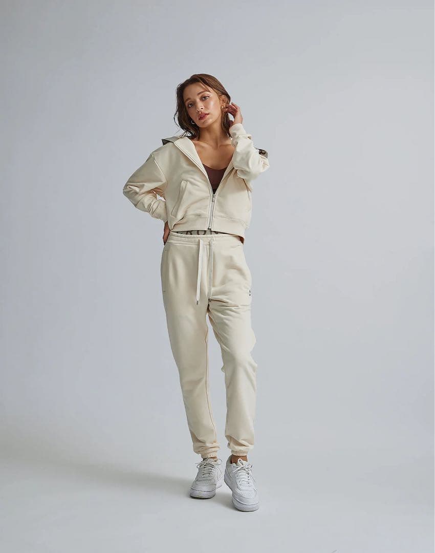 CRONOS アイボリー フルジップパーカー　セットアップ