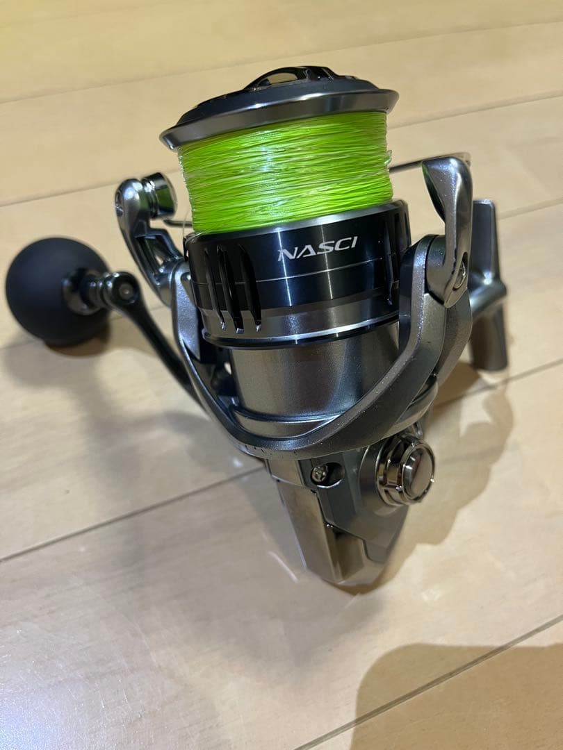 SHIMANO NASCI スピニングリール