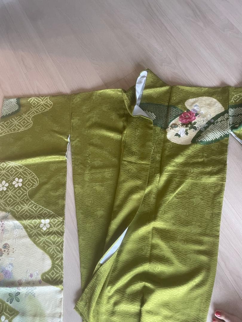 振袖 緑色 花柄 絹
