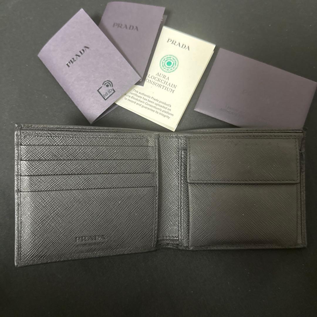 【正規品】プラダ サフィアーノ 二つ折り財布
