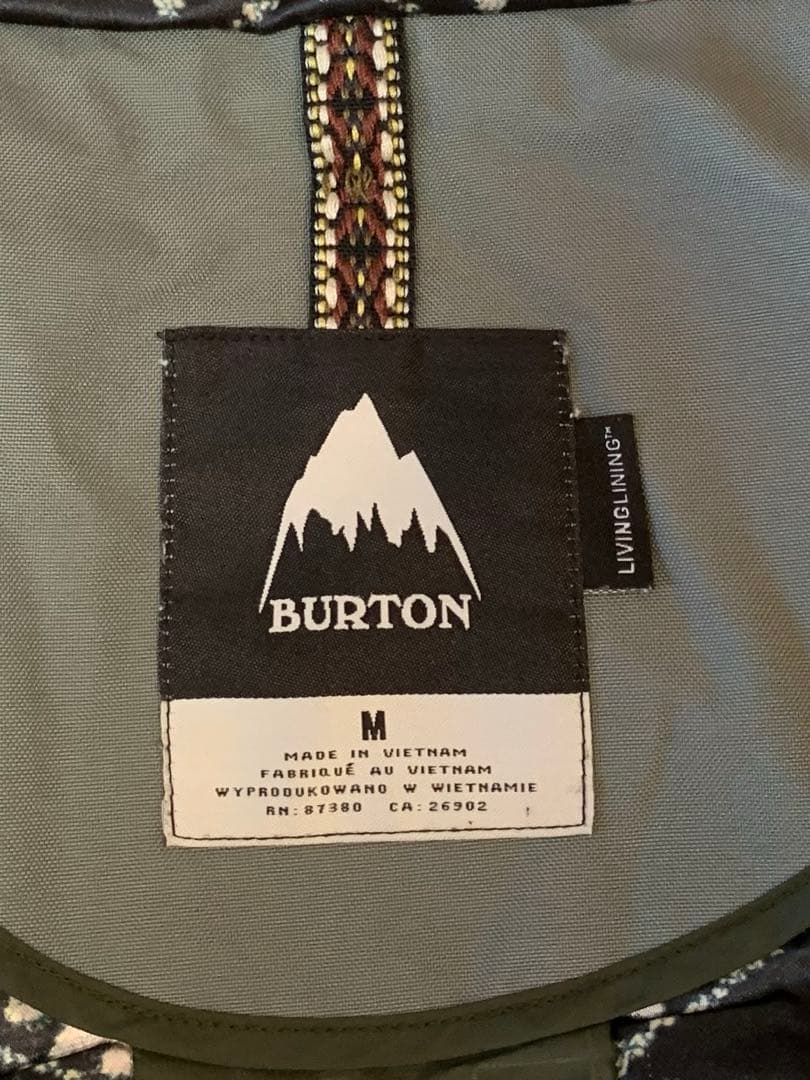 Burton スノーボードウェア Mサイズ
