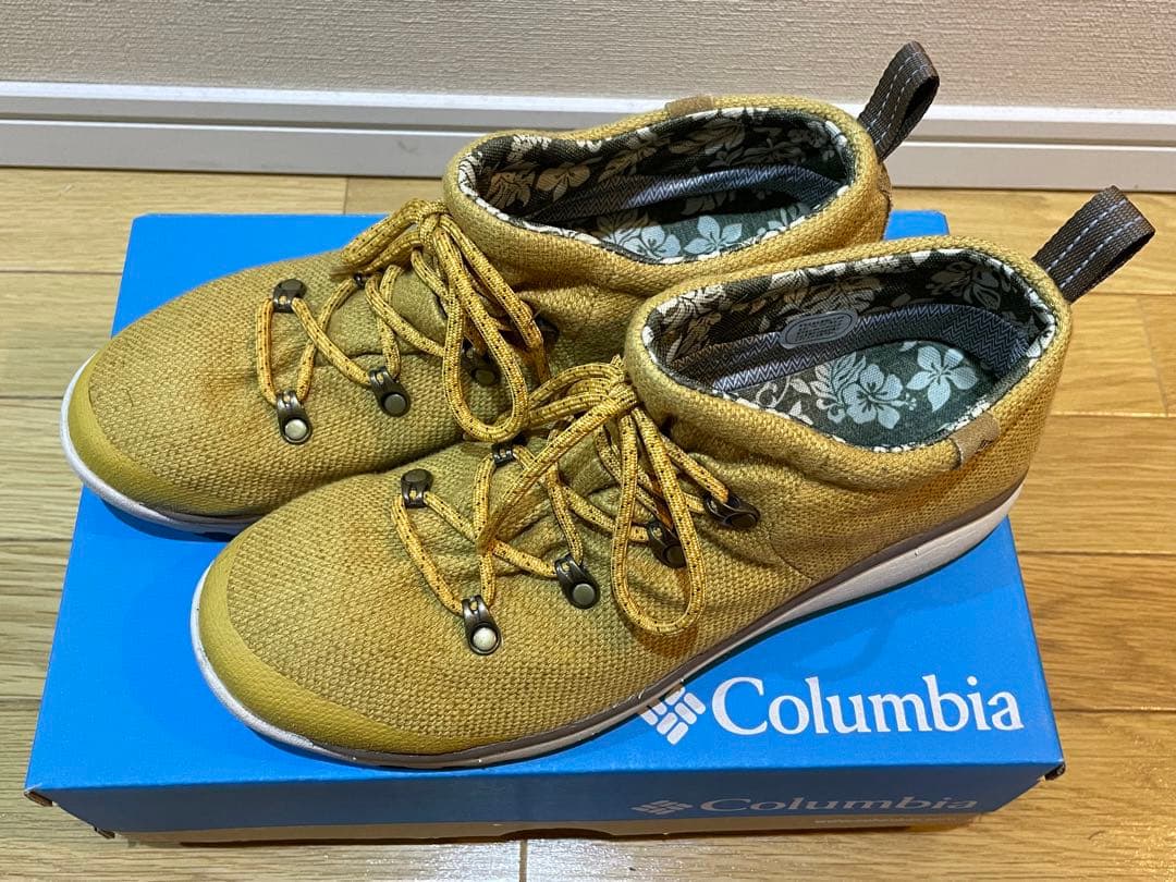 Colombia コロンビア　レイン　シューズ　golden yellow