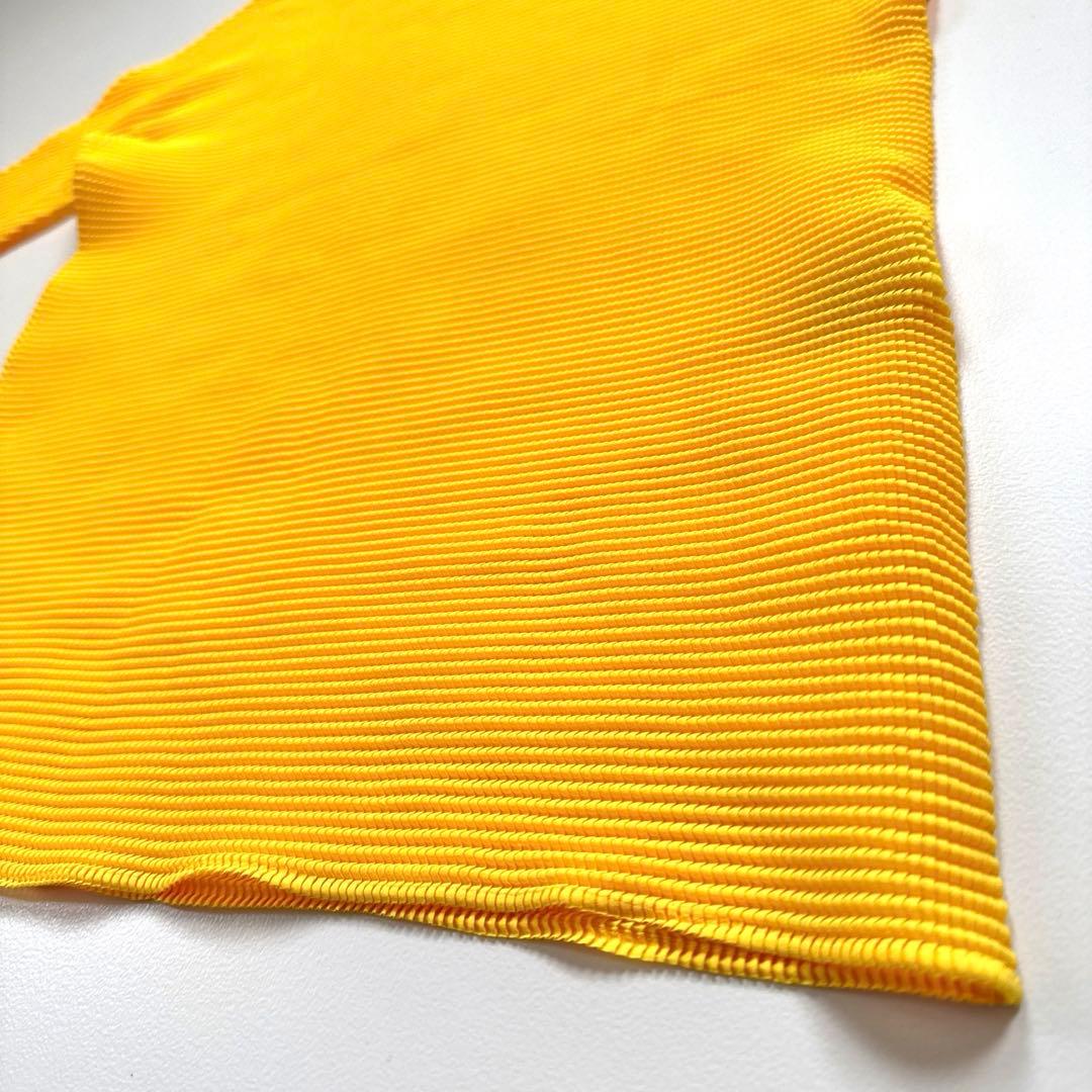 美品✨イッセイミヤケ プリーツプリーズ ハイネックカットソー 半袖 イエロー