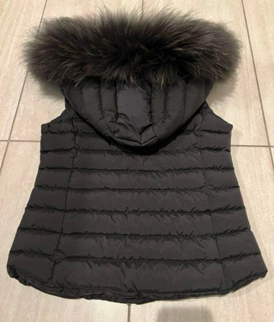 TATRAS タトラス　ORSIERA ダウン　ベスト　ファー　ナイロン　黒