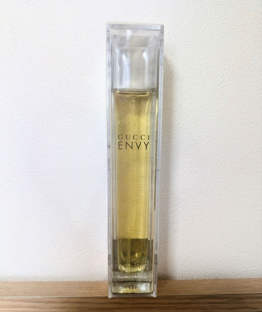 リ*ン様 未使用ケース入りGUCCI ENVYオードトワレ 廃盤 50ml
