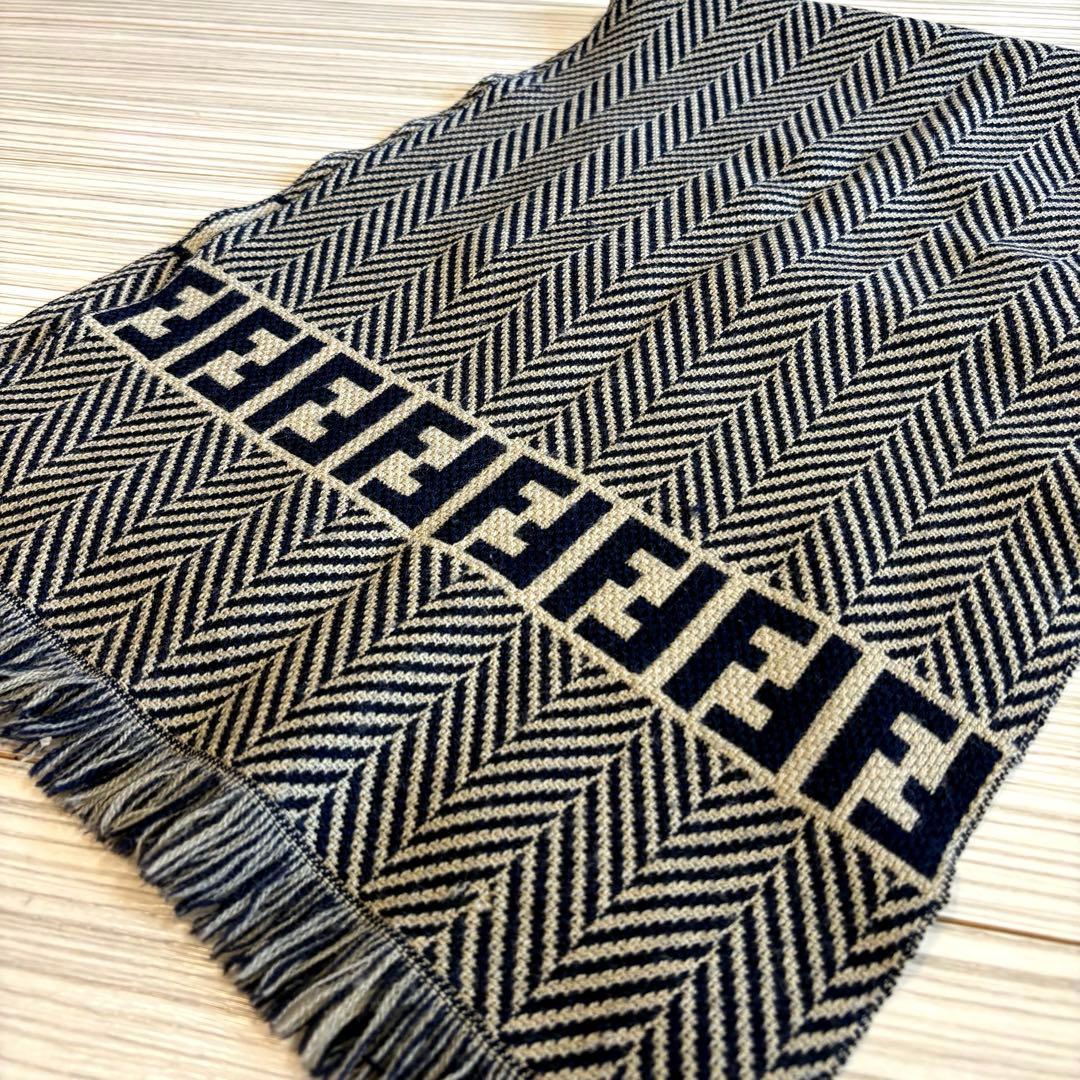 FENDI フェンディ ヘリンボーン FF柄 マフラー ウール