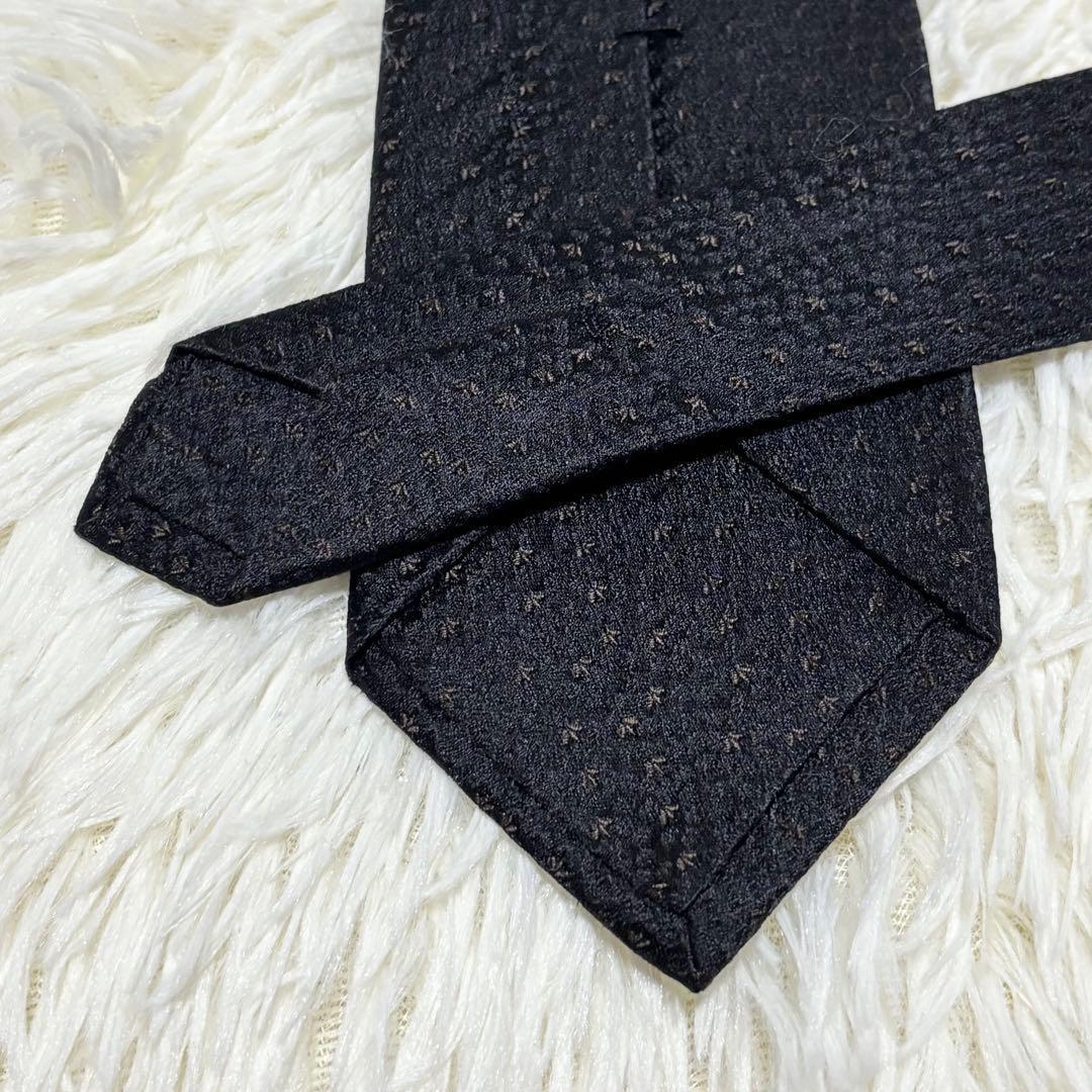 【極美品】PRADA ネクタイ　ブラック　ソリッド