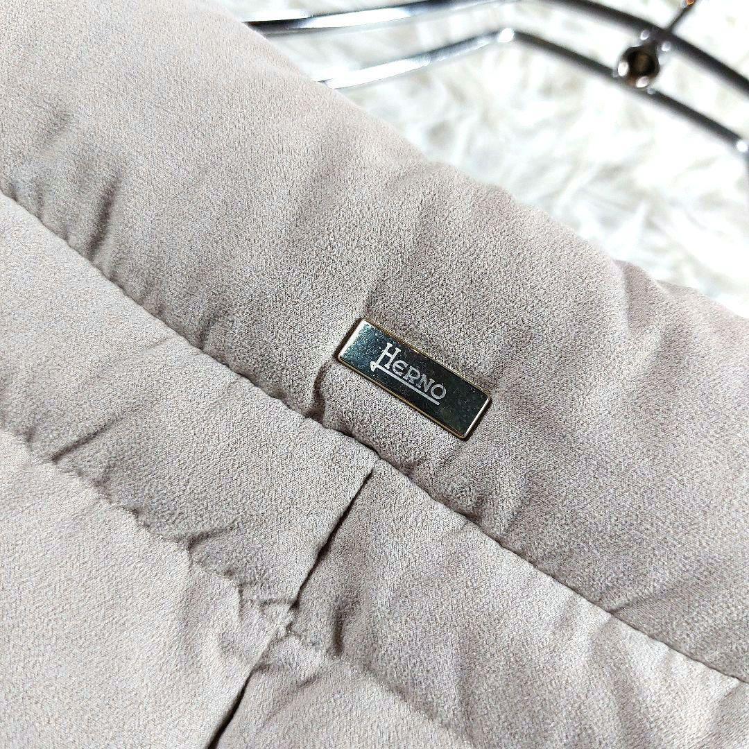 40 HERNO エミリア ケープ 大きめサイズ 超軽量 半袖 ダウンジャケット