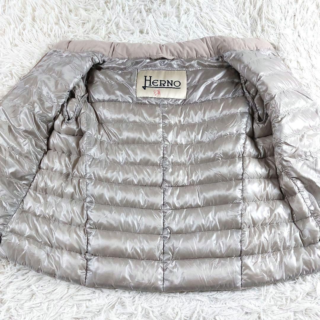 40 HERNO エミリア ケープ 大きめサイズ 超軽量 半袖 ダウンジャケット