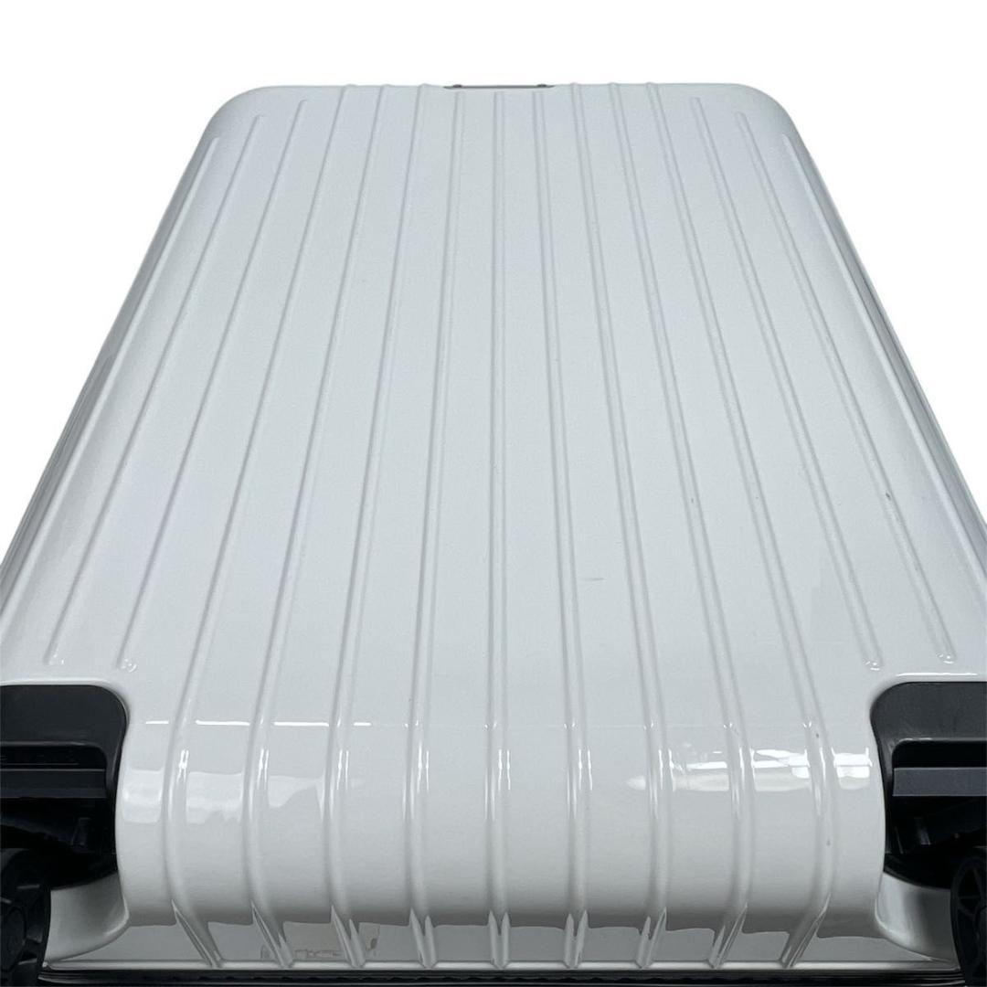 美品✨RIMOWA エッセンシャル ライト キャビン 白 31L 4輪 機内持込