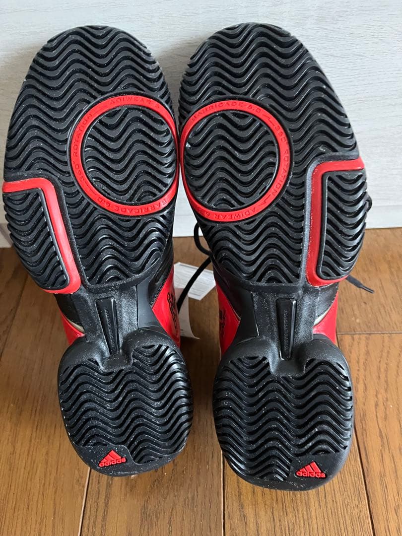 値下げしました。アディダス　テニスシューズ　バリケード6