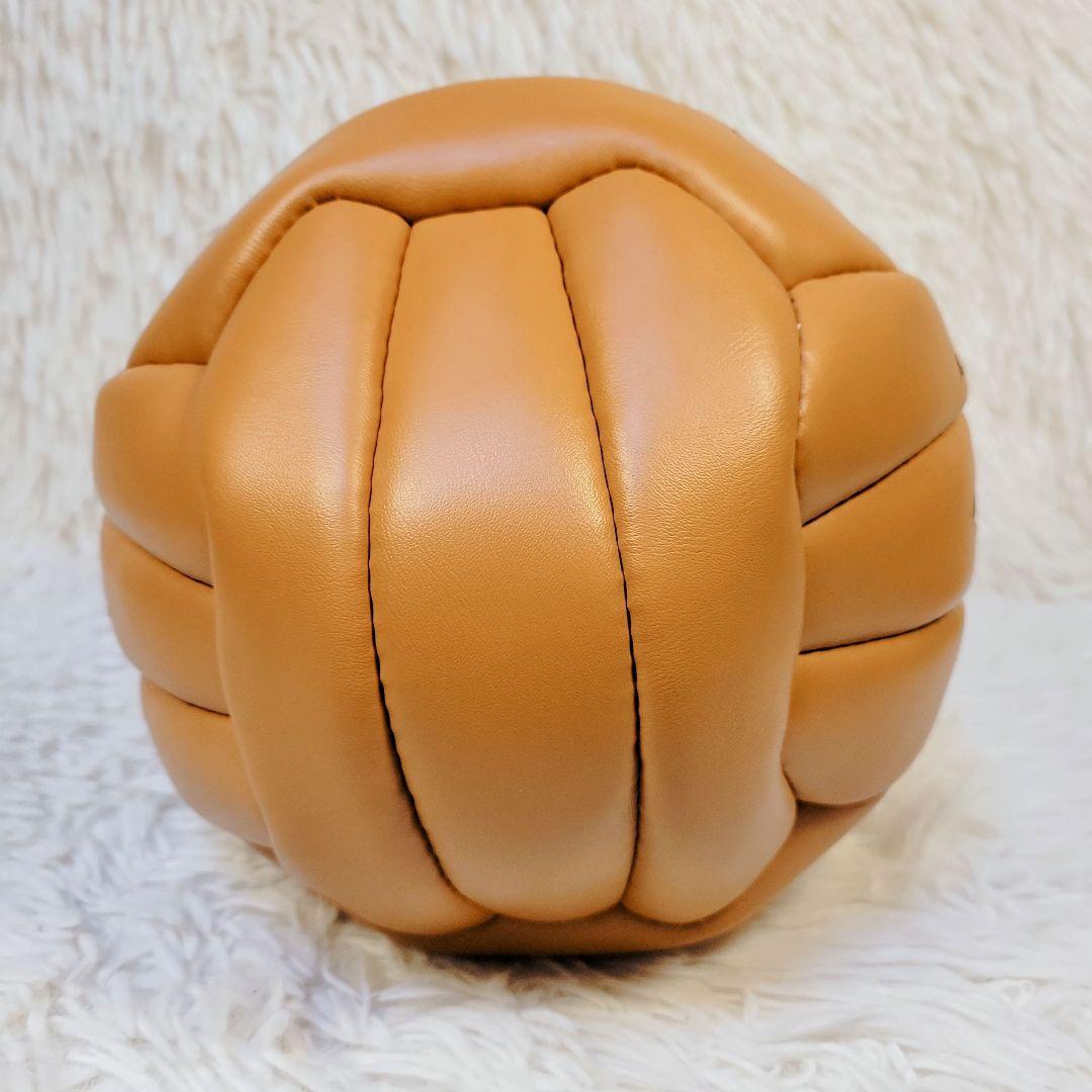 入手困難✨UMBRO/アンブロ 1966年 サッカーボール 18枚手縫 レプリカ