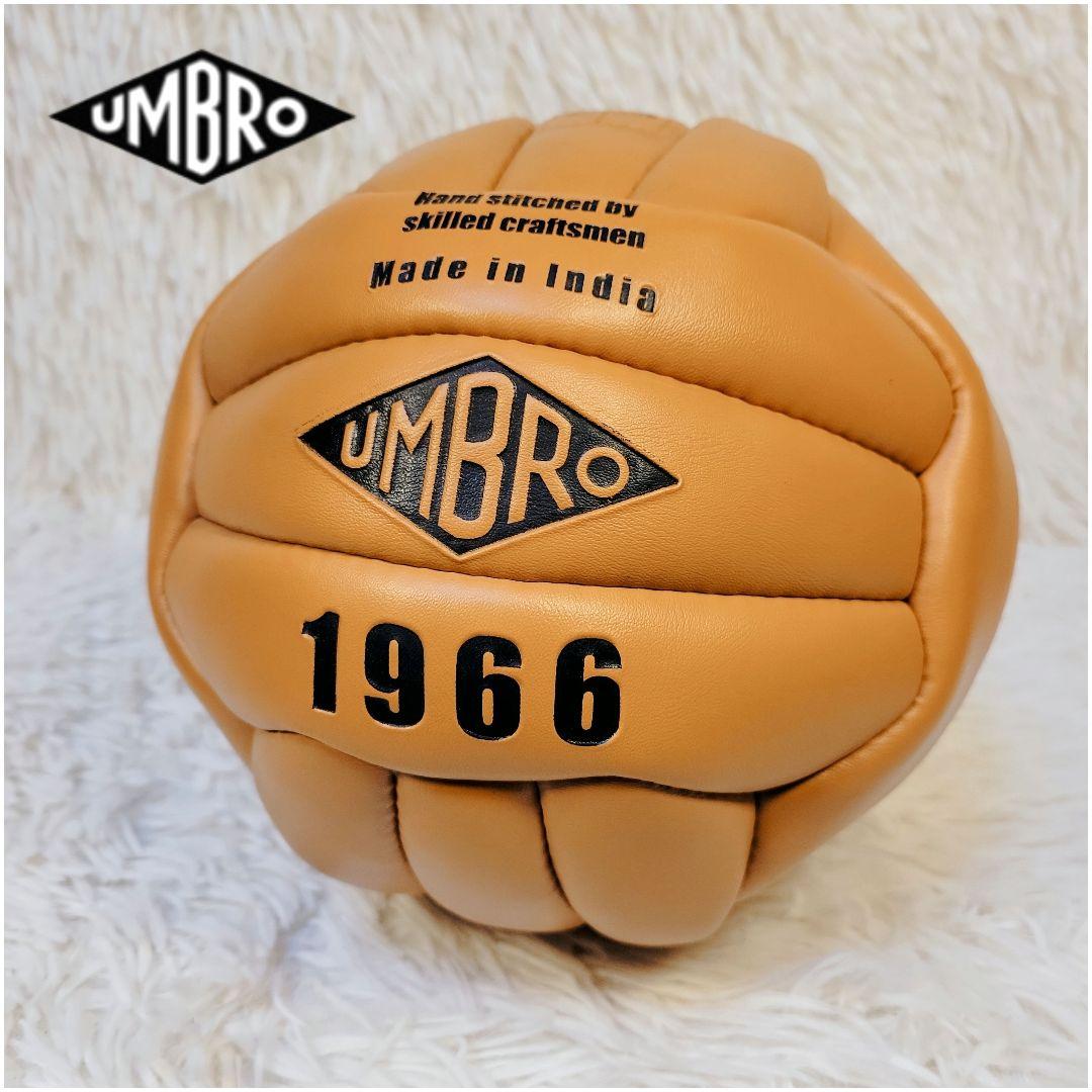 入手困難✨UMBRO/アンブロ 1966年 サッカーボール 18枚手縫 レプリカ