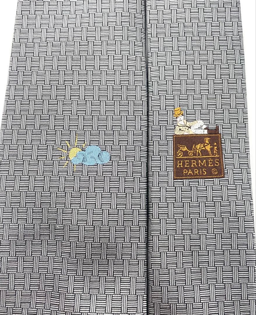 美品 エルメス ハイブランド ネクタイ ファソネ H柄 グレー 天気柄