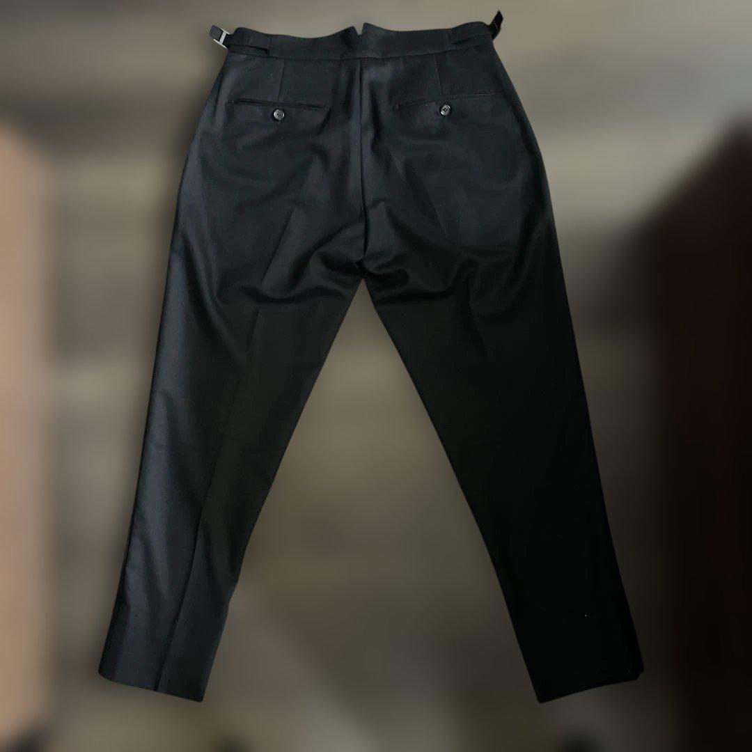 BERWICH ベルウィッチ スコッチ ウール 2プリーツ パンツ（ブラック）