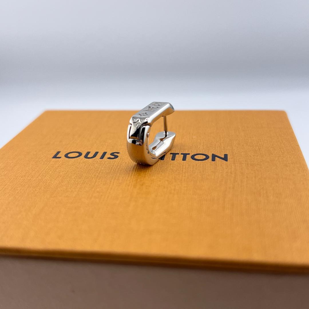 BASEルイヴィトン フープ ピアス モノグラム チェーン シルバー