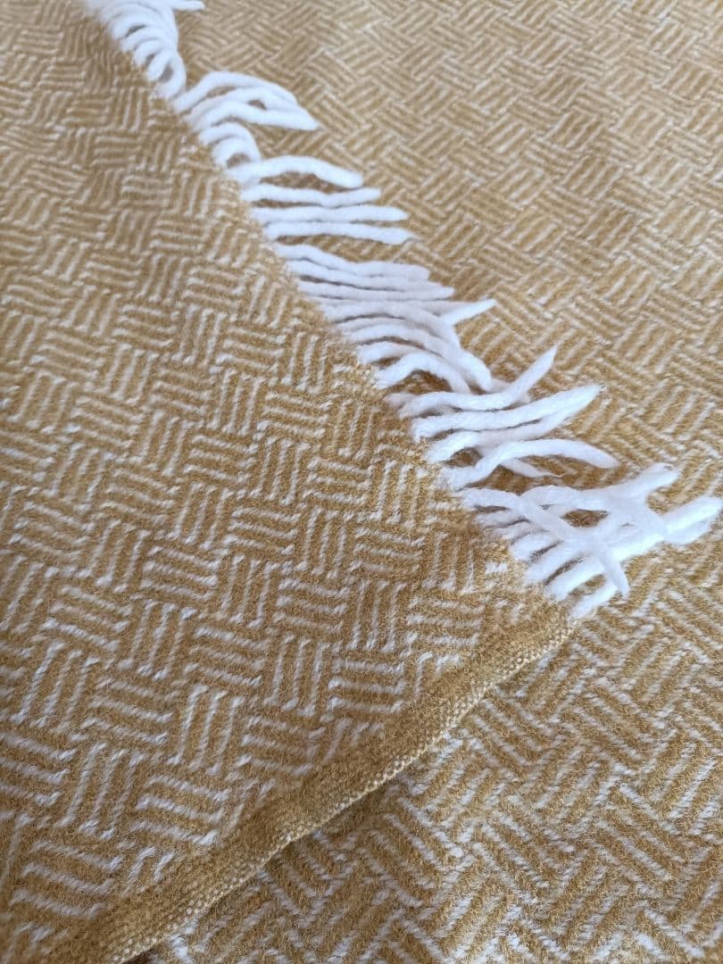 KLIPPAN ラムウール ブランケット　 毛布　クリッパン　イエロー