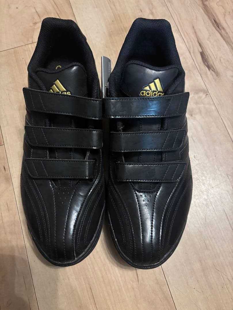 adipure TR ブラック/ゴールド 8 (42)26.５センチ新品未使用