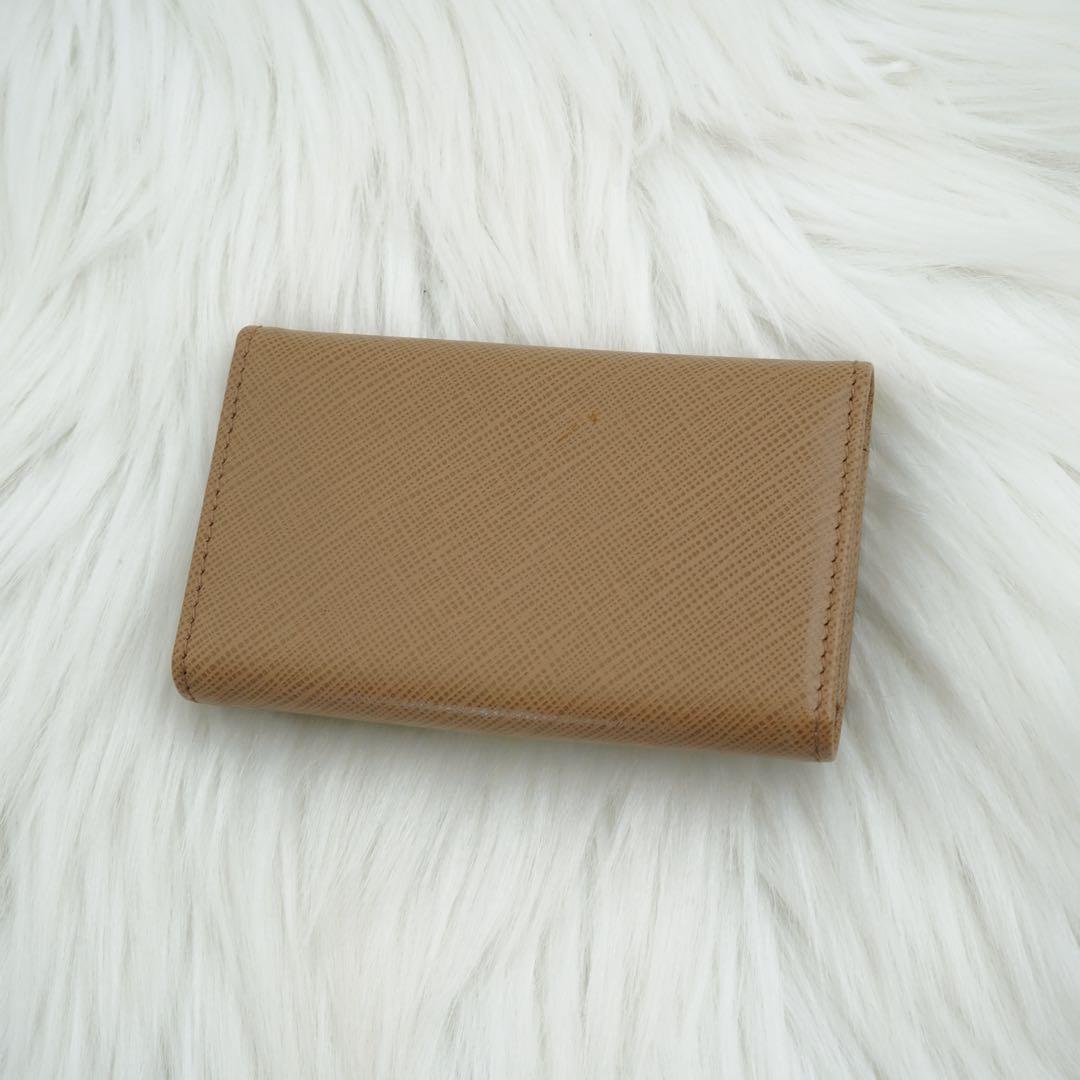 新品未使用品　箱・カード付き　Salvatore Ferragamo キーケース