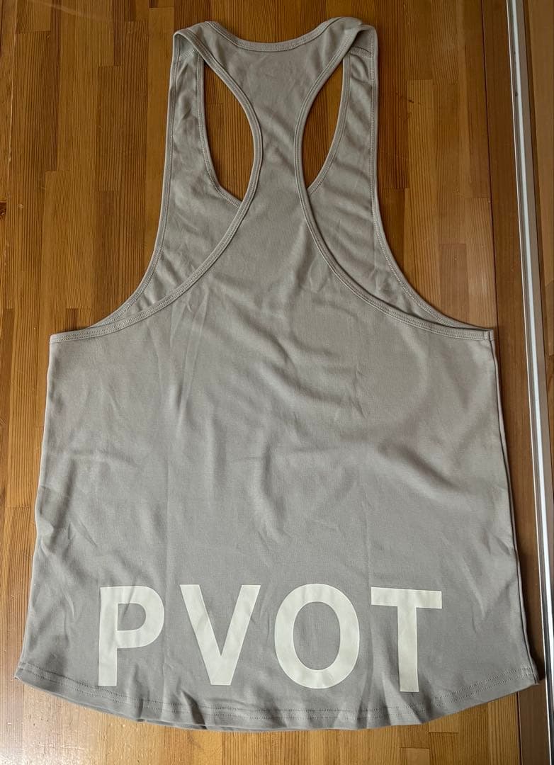 PVOT タンクトップ　3枚セット