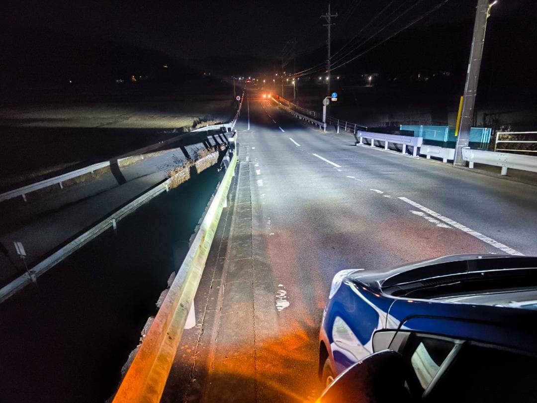 18LED　シリーズY　宇宙一明るいバルブ　暗かったら返金します　H11H816